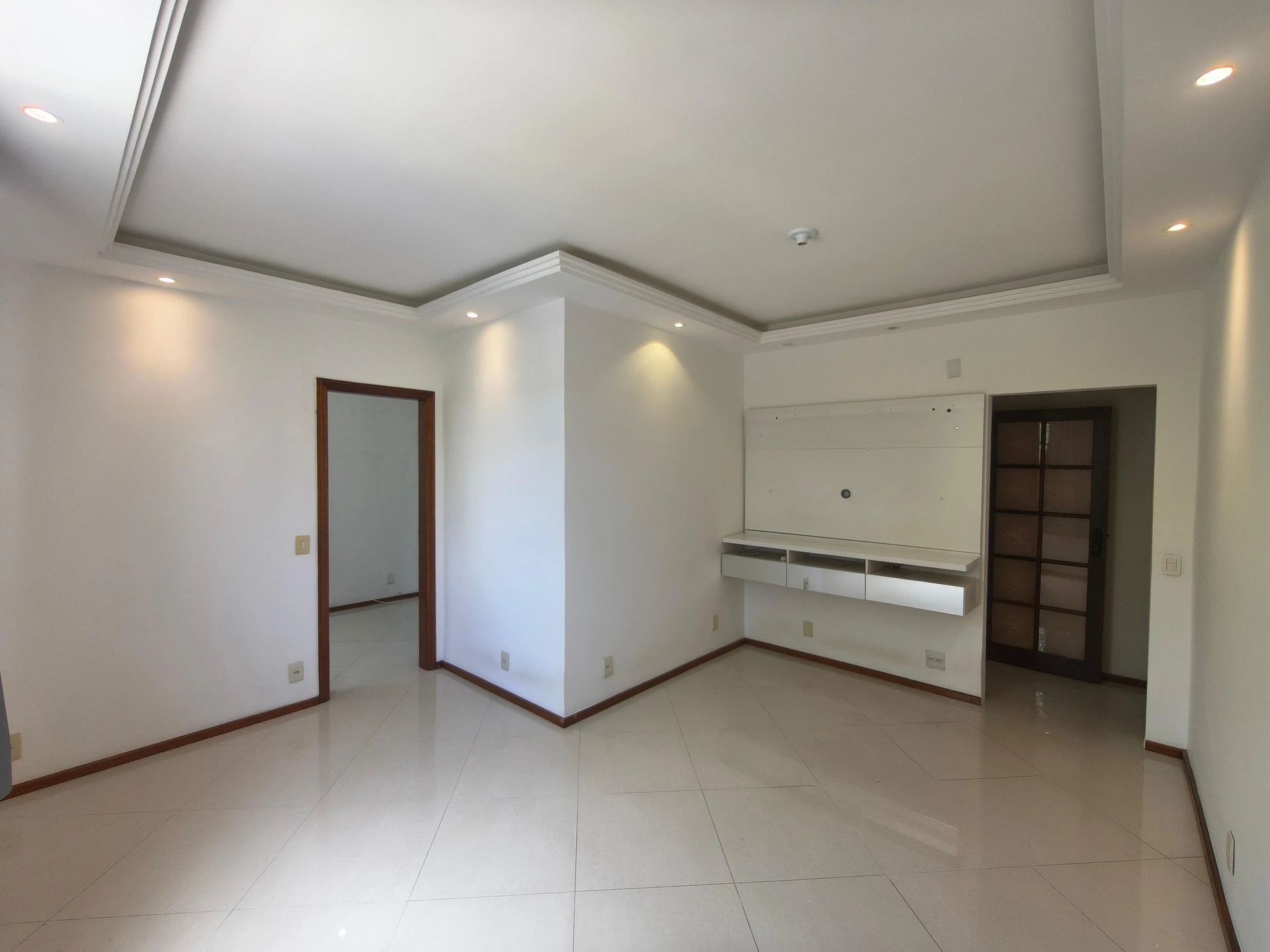 Rental apartment with 3 bedrooms and 1 en-suite
