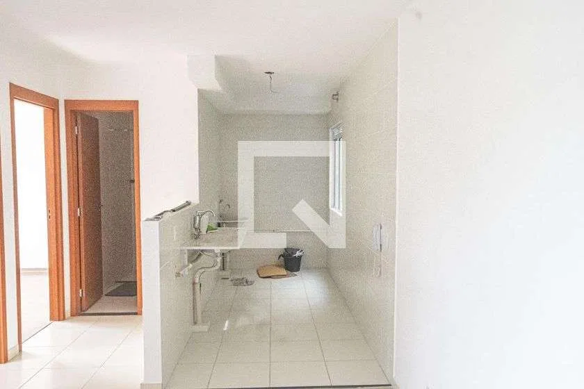 Apartamento de 2 dormitorios con cocina cerrada y cocina a gas — photo 21