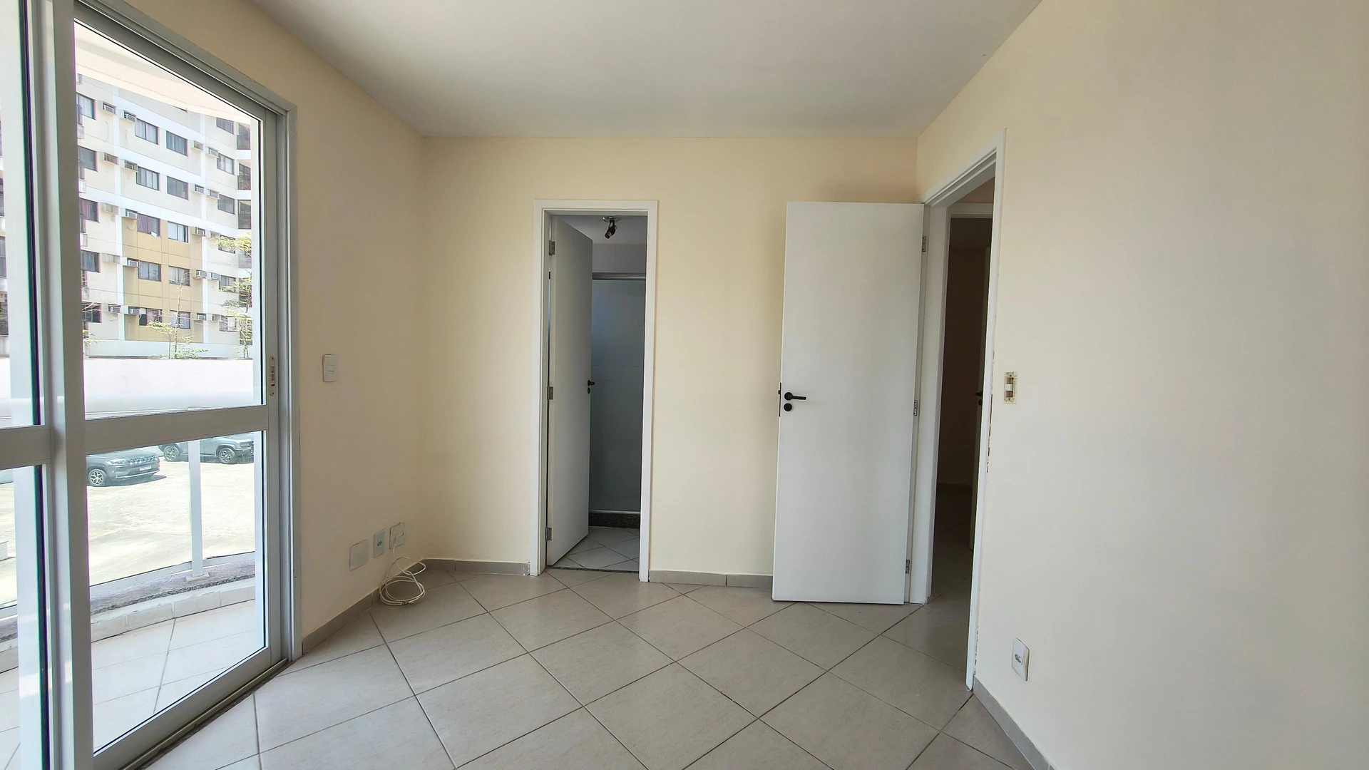Apartamento de 3 quartos em condomínio com academia — photo 13