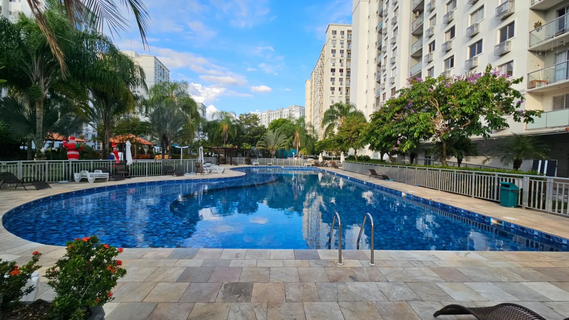 Невмебльована квартира з 2 спальнями 53 м² та приватним BBQ — photo 2