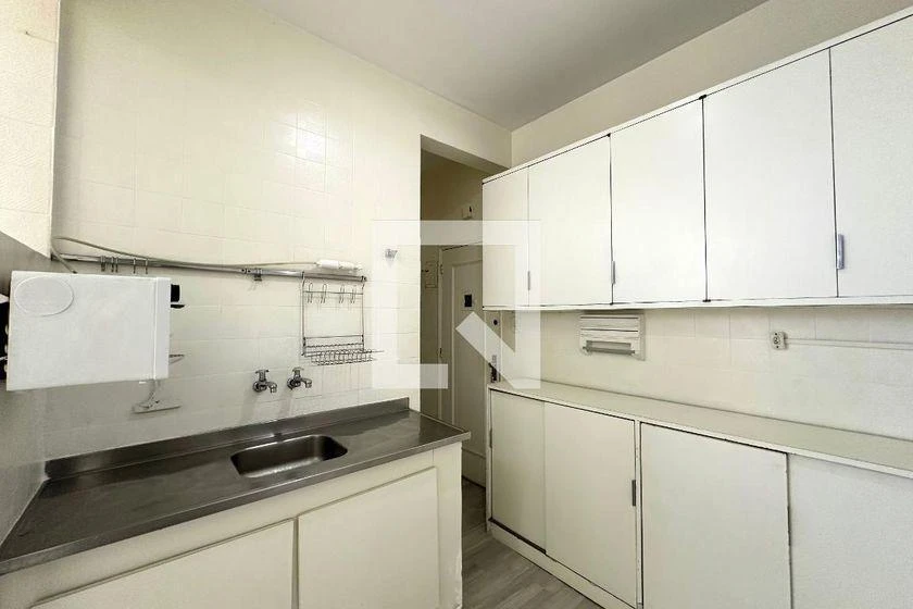 Деревянный пол или ламинат и 3 спальни: квартира 114 м² — photo 17
