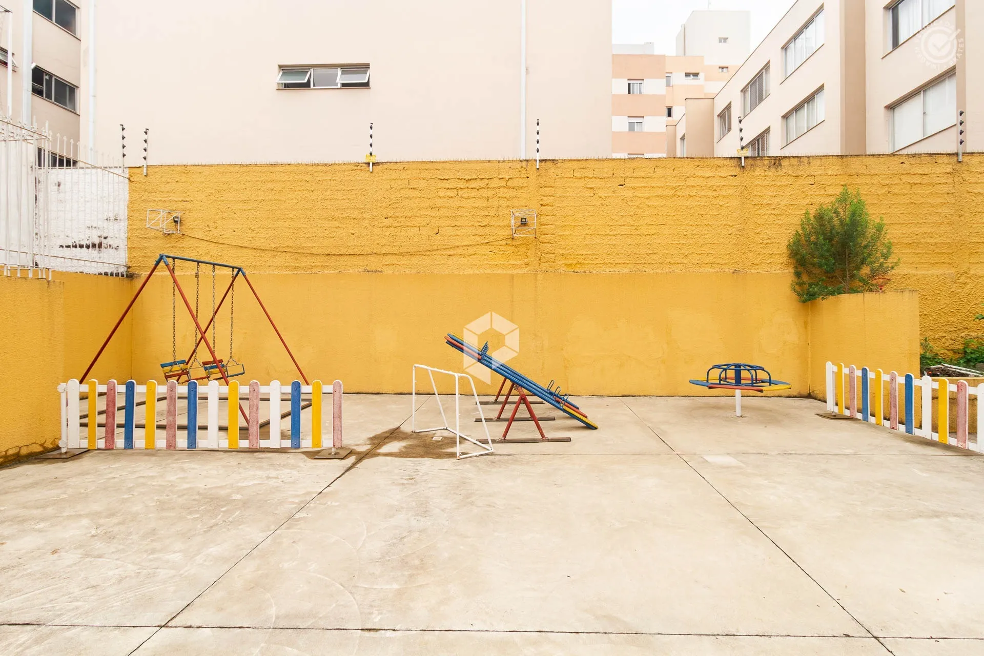 3-bedroom apartment with 2 parking spaces and 130 m² — photo 22