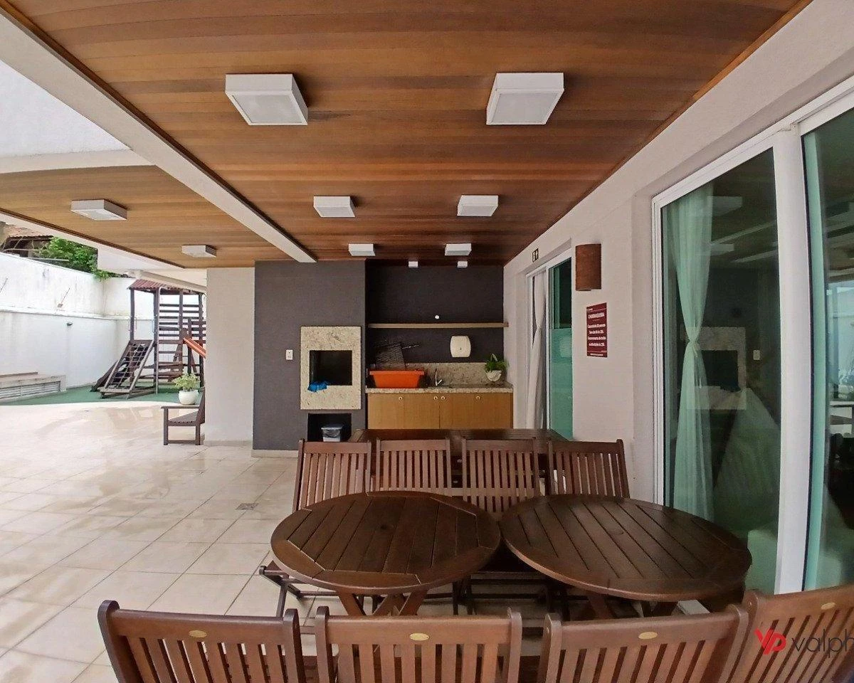 Home office in a 2-bedroom apartment, 105 m² — photo 37