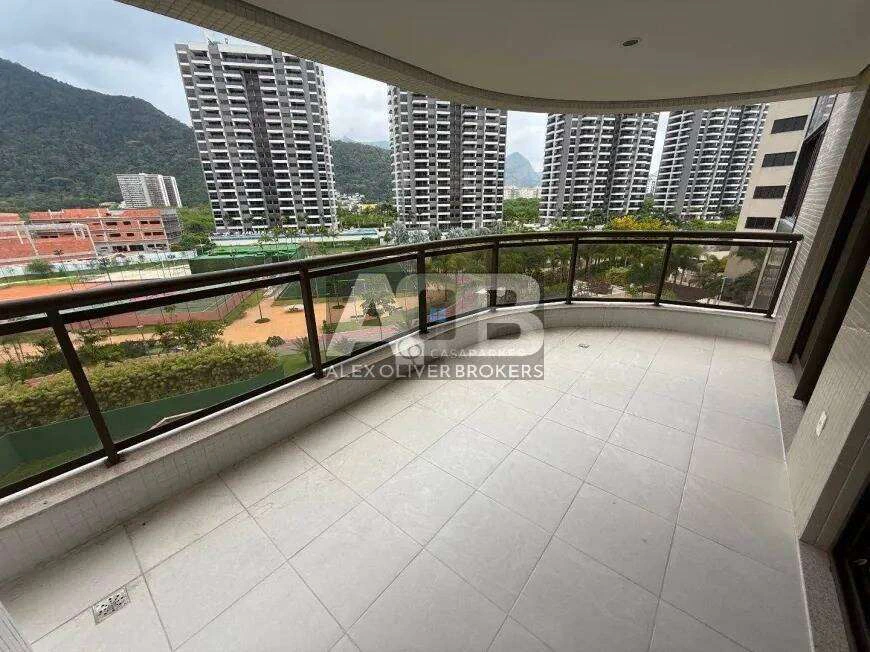 Apartamento de 115 m² com 3 quartos e churrasqueira na varanda — photo 2