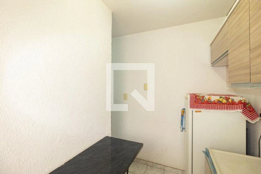 Casa mobiliada com 2 quartos e 1 banheiro — photo 44