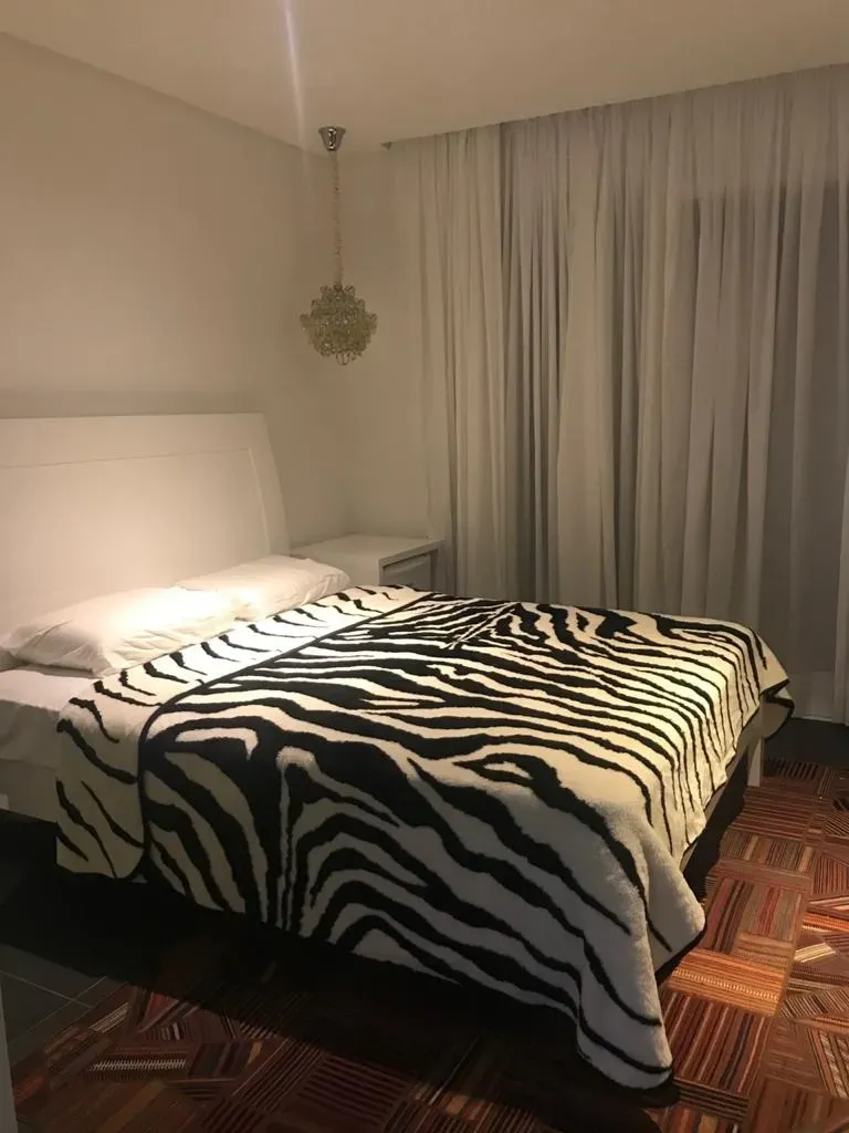 Будинок на 6 спалень-сюїт з 600 м² і 8 ванних — photo 11