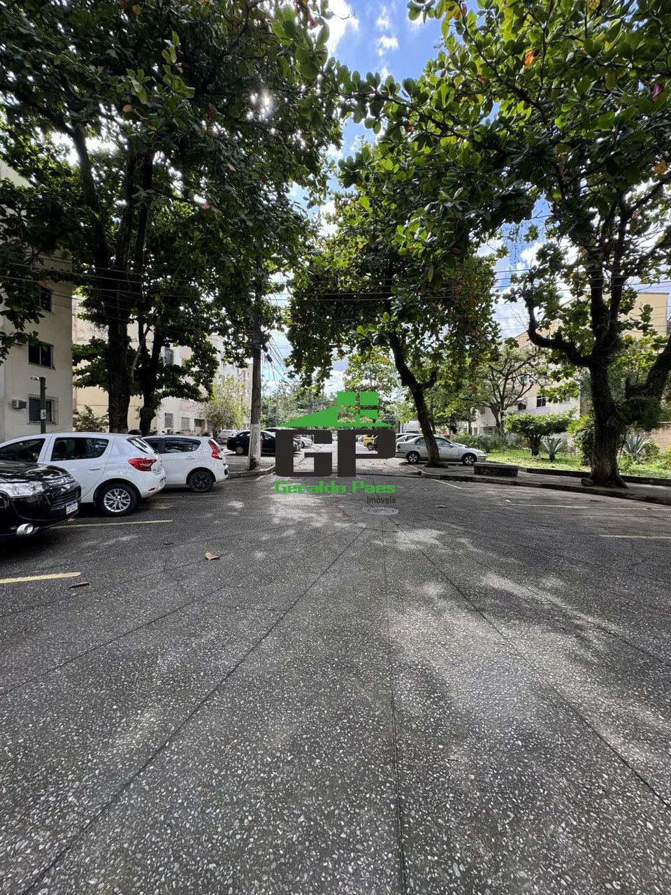 Apartamento de 2 quartos com 1 banheiro e vaga — photo 2