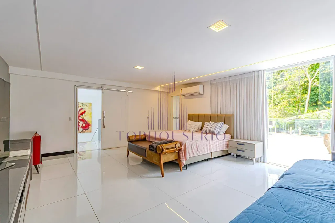 Casa com 4 quartos, 5 banheiros e vista para as montanhas — photo 35
