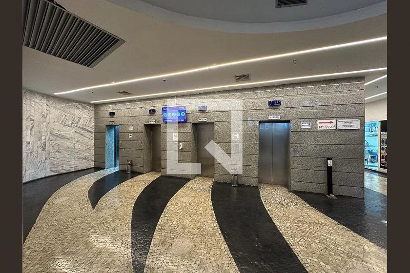 Квартира 32 м² з кухнею відкритого плану та 1 спальнею — photo 50