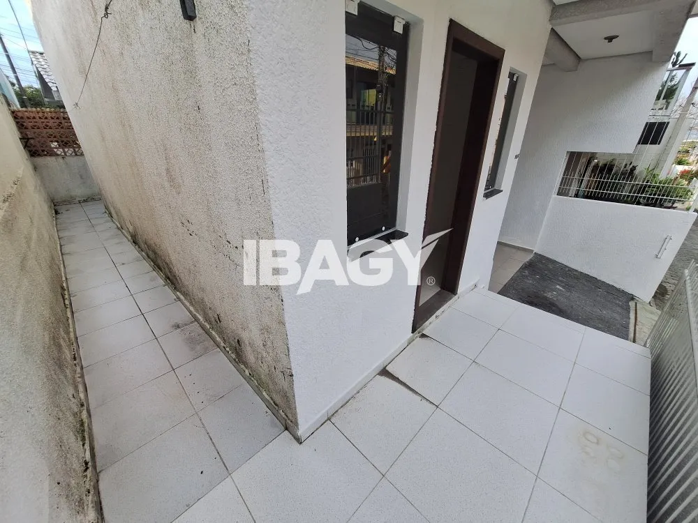155 m² house with 2 bedrooms and a guest half-bath — photo 4