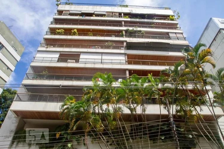 Furnished 540 m² apartment with 5 bedrooms — photo 5