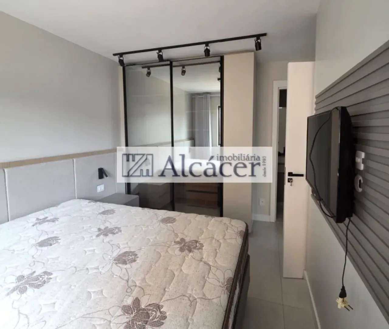 Furnished 116 m² apartment with 3 bedrooms and 2 baths — photo 10