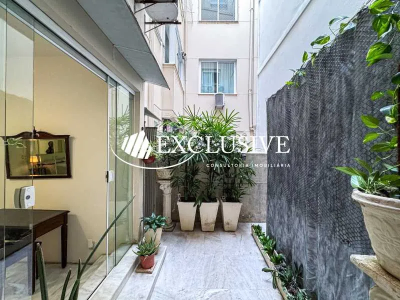 Apartamento mobiliado com 3 quartos e 4 banheiros — photo 13