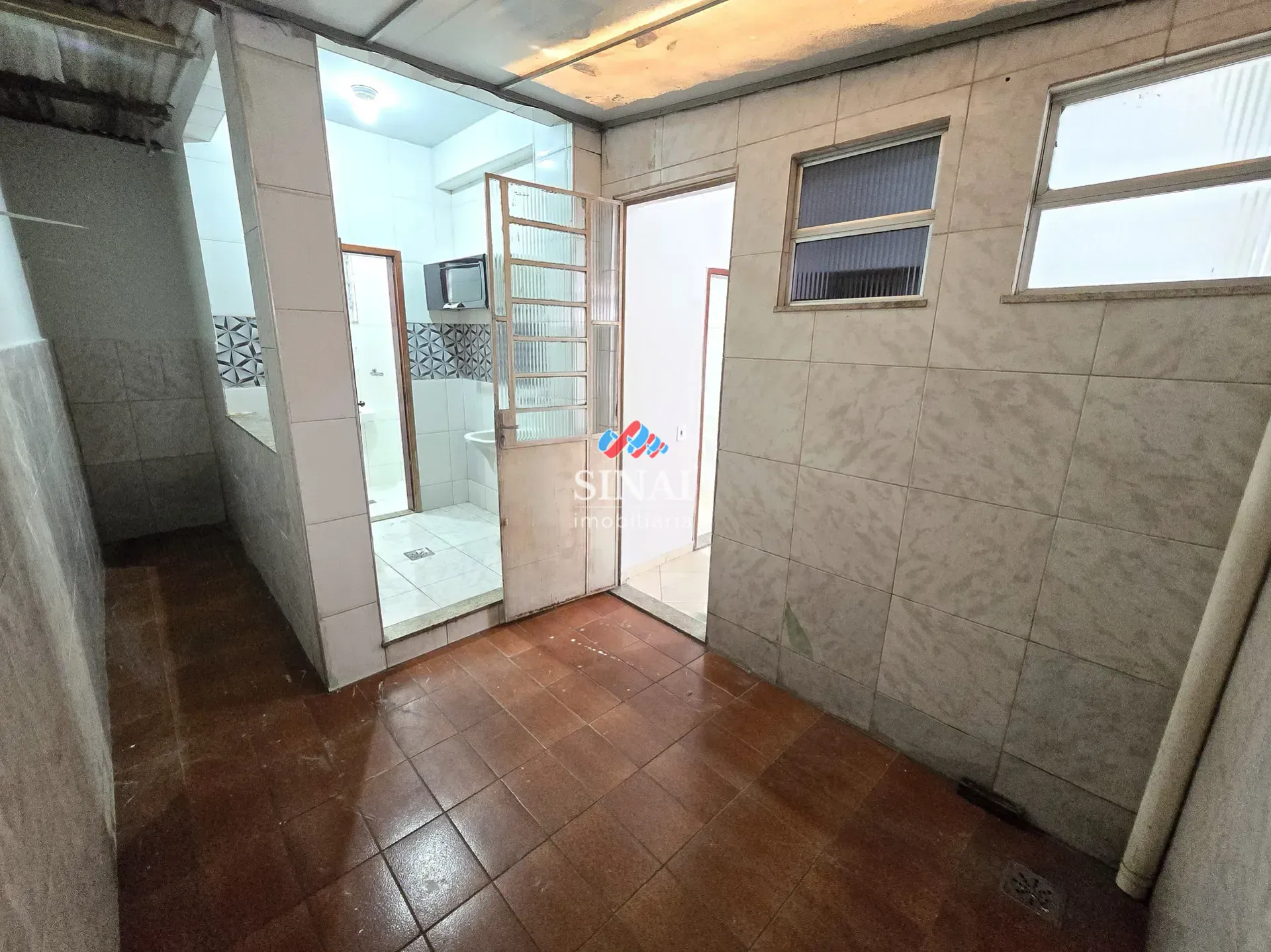 Будинок на 3 спальні 254 м² з 1 місцем для авто — photo 39