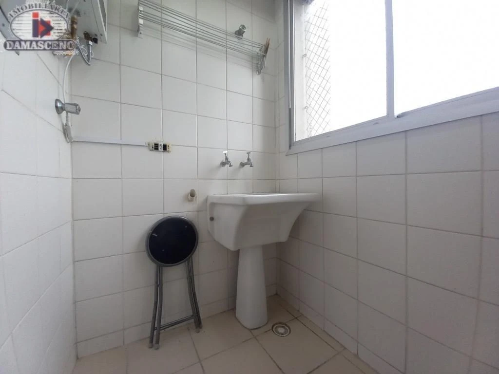Apartamento de 41 m² com banheira e máquina de lavar — photo 6