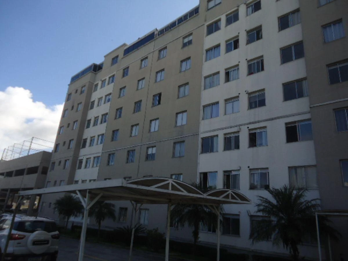 3-bedroom apartment in a building with a gym — photo 11