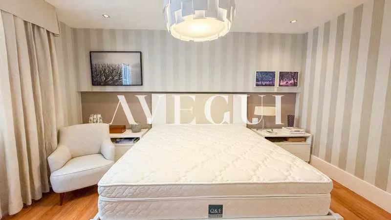 Квартира 530 м²: 4 суїти, 5 ванних і вид на воду — photo 18