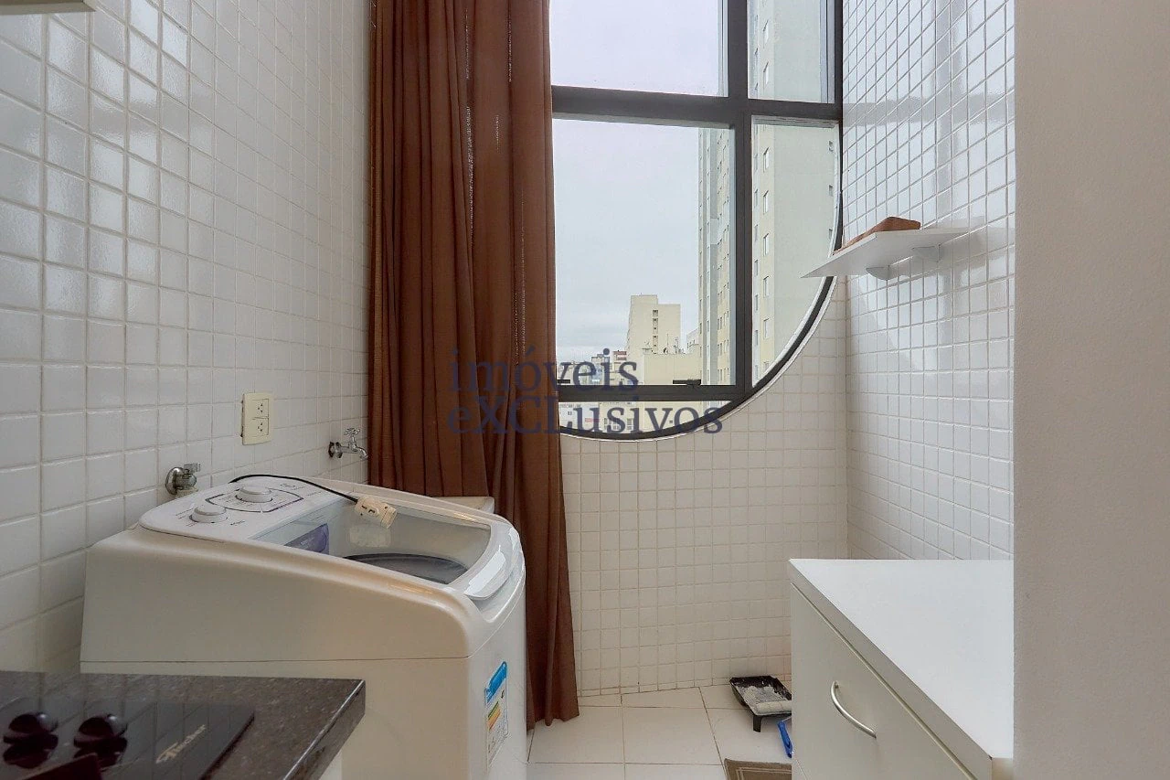 Home office in a 2-bedroom apartment, 110 m² — photo 16