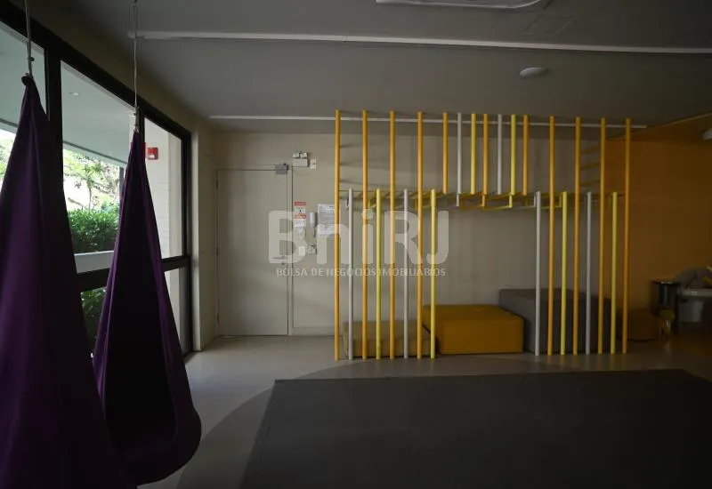 Furnished 78 m² apartment with 2 bedrooms and 1 parking — photo 26