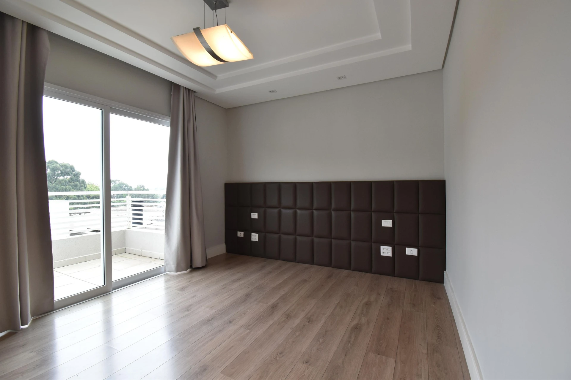 House, 411 m², with a bathtub — photo 14