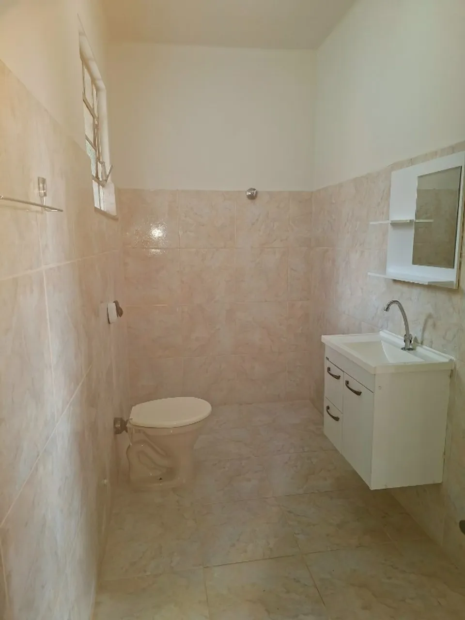 Wood or laminate floors in a 2-bedroom apartment, 120 m² — photo 8