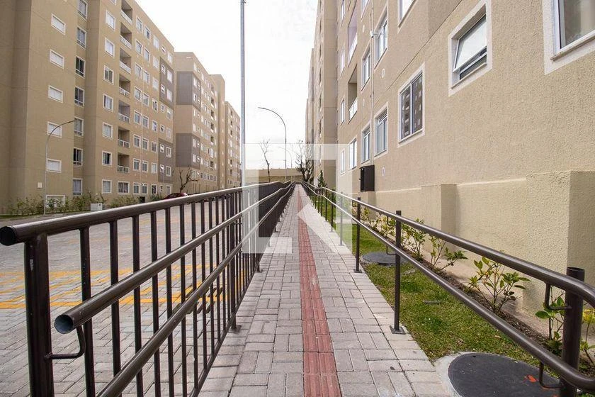 Apartamento de 2 quartos em condomínio com piscina — photo 31