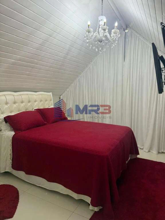 Casa triplex mobiliada com 4 suítes e 9 banheiros — photo 16