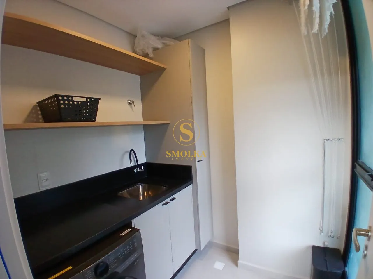 Furnished 66 m² apartment with 1 bedroom and 2 parking spots — photo 11