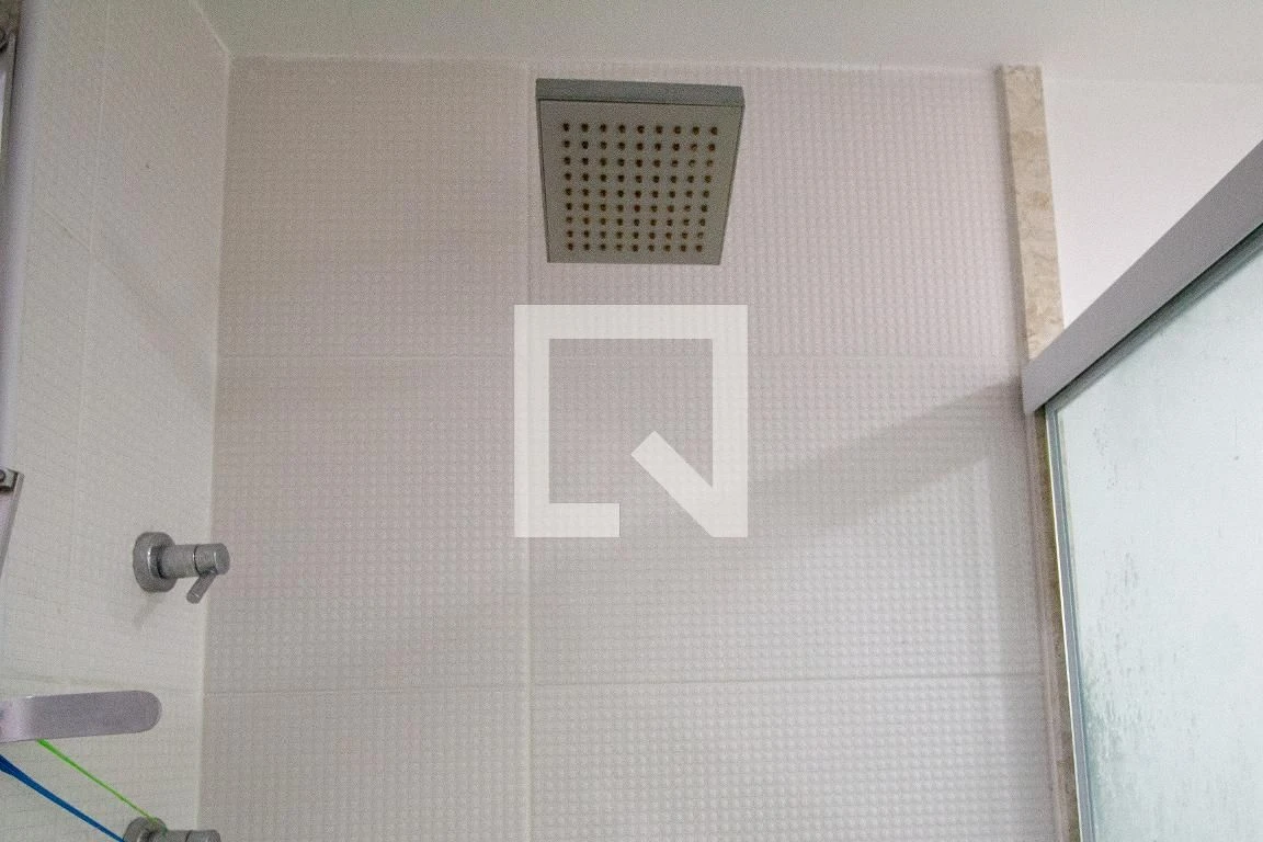 Furnished apartment with 3 bedrooms and 5 bathrooms — photo 26