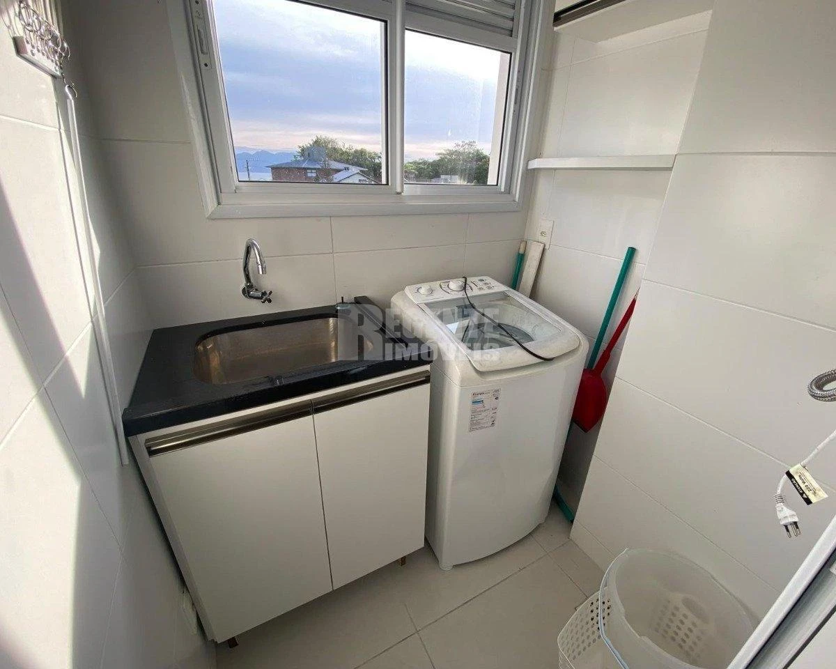 Стиральная машина и 1 спальня: квартира 42 м² — photo 7