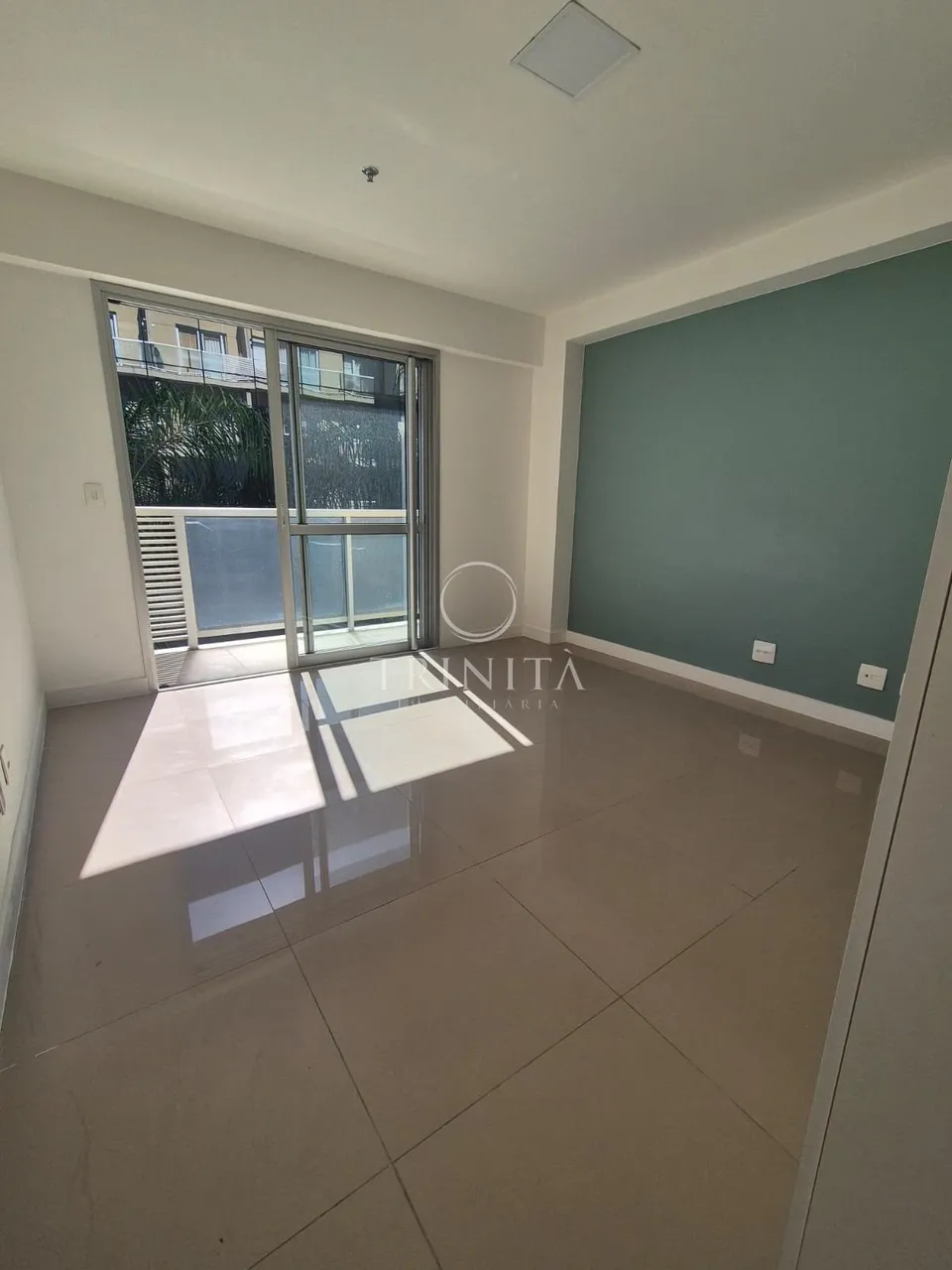 2-bedroom 2-bath apartment with open-plan kitchen and balcony — photo 12