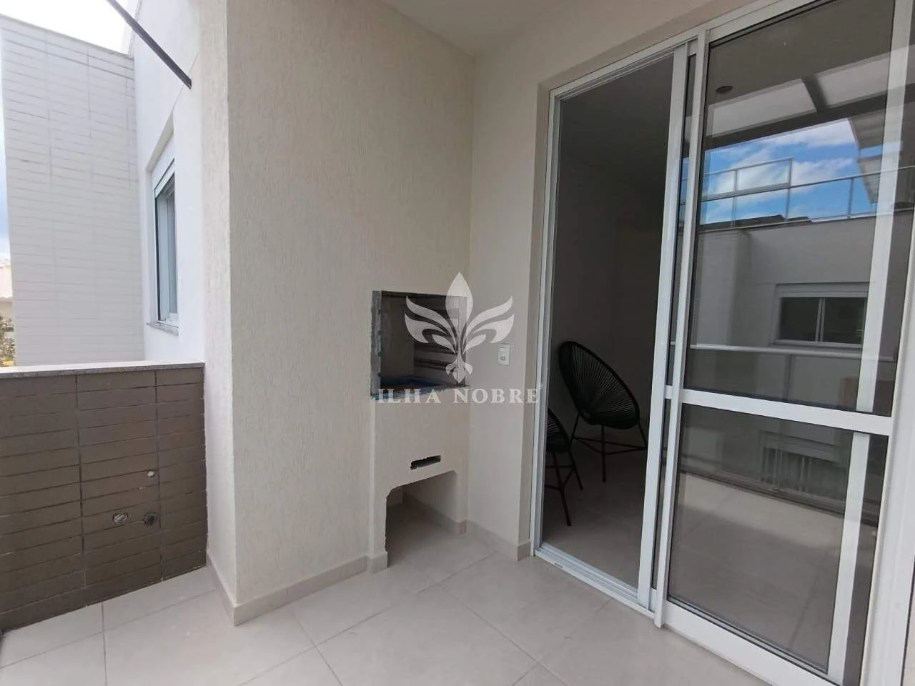 Apartamento de 3 dormitorios con 1 en suite y parrilla — photo 3