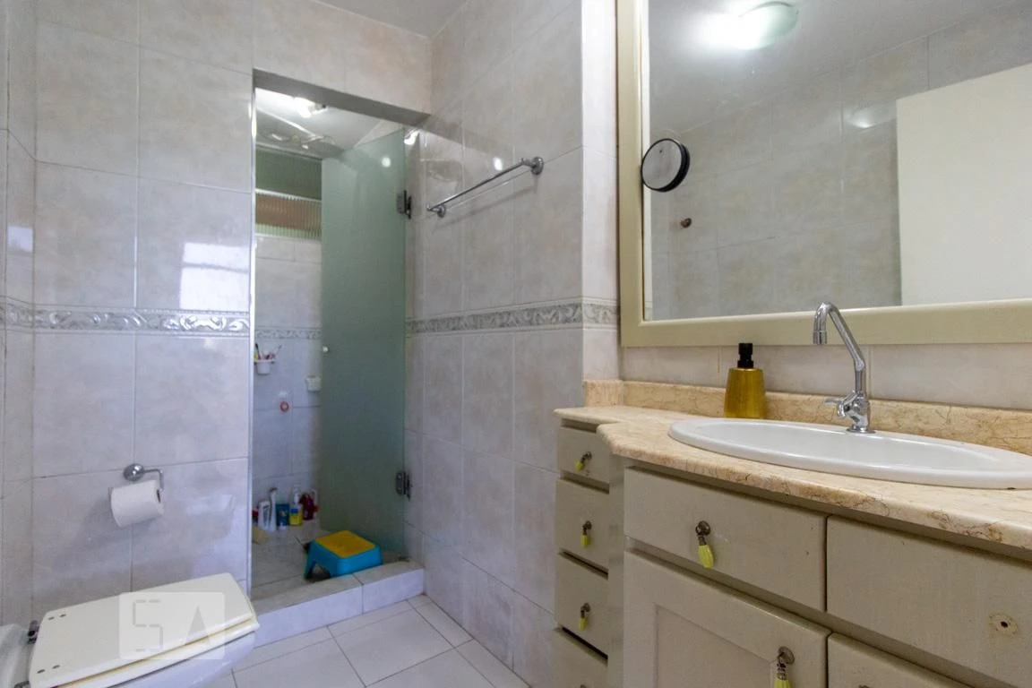 Furnished apartment with 2 bedrooms and 2 bathrooms — photo 20