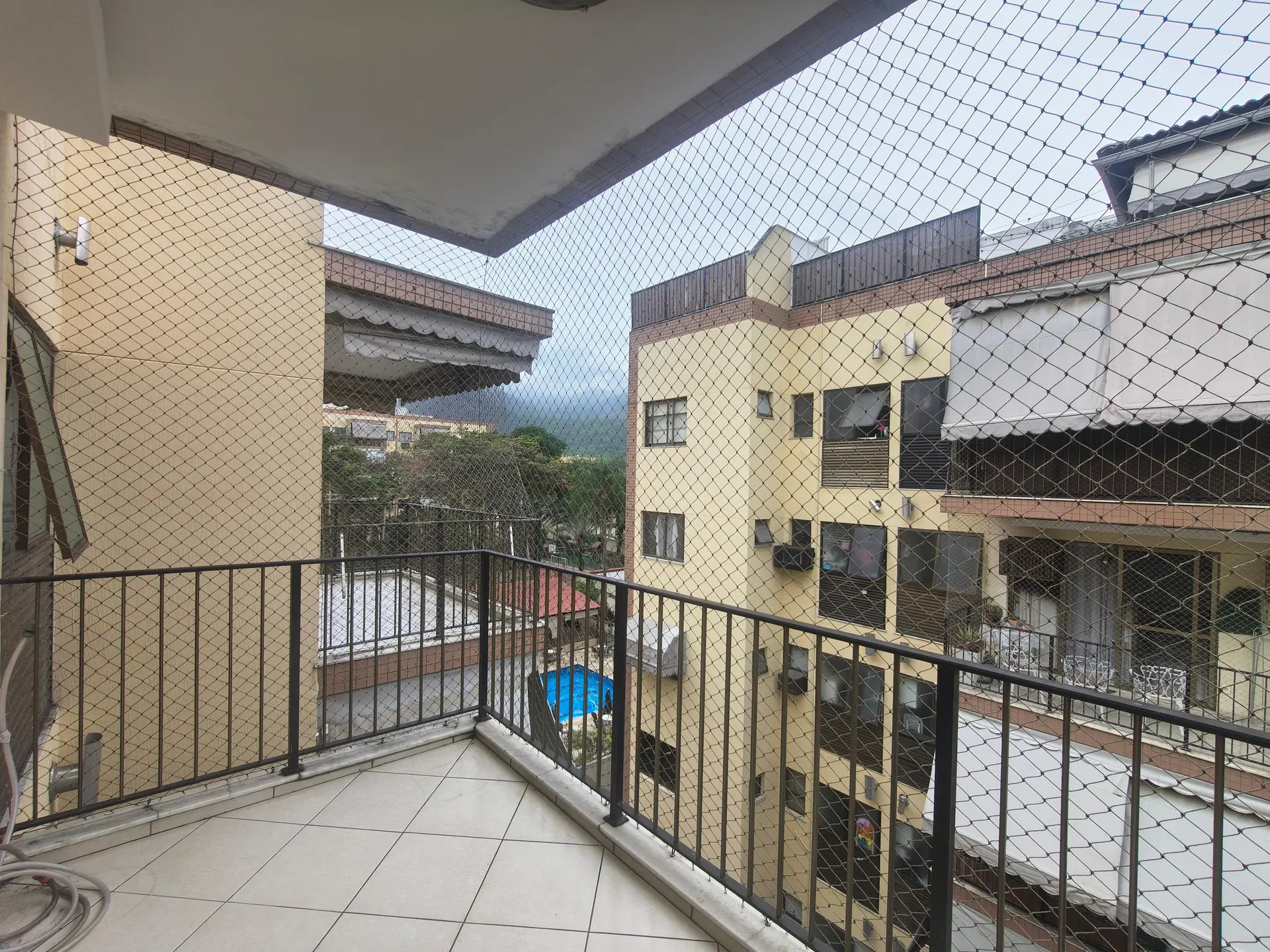 Балкон з грилем та 2 спальні: квартира 129 м² — photo 23