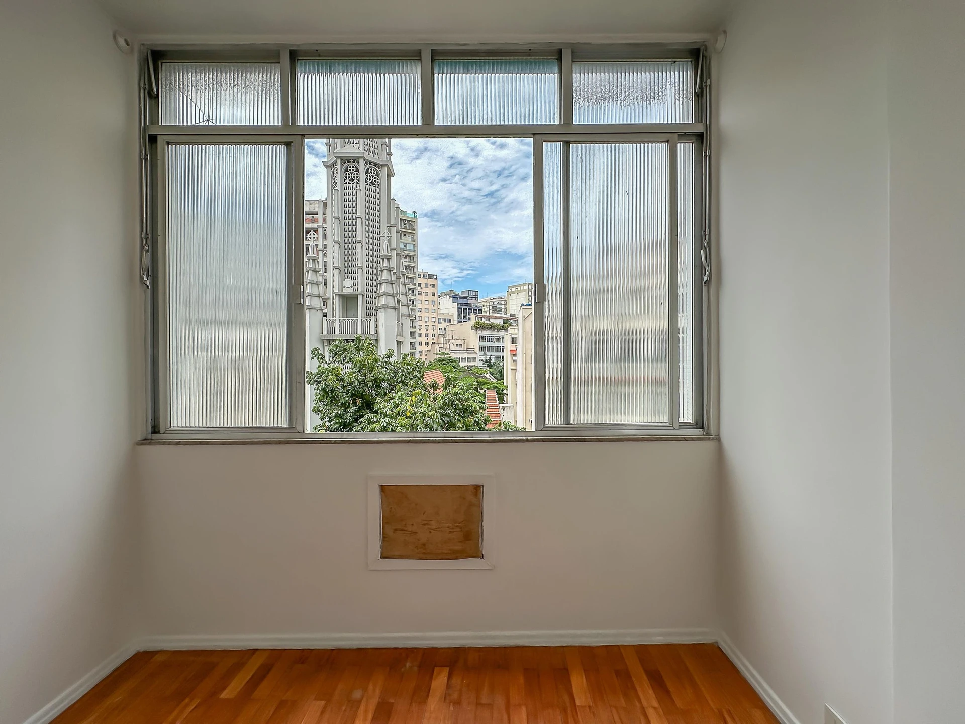 Washing machine in a 2-bedroom apartment, 80 m² — photo 40