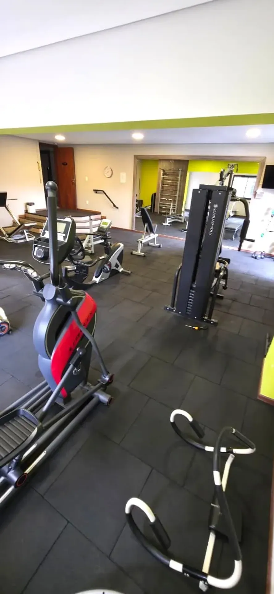 Apartamento de 3 quartos em condomínio com academia — photo 12