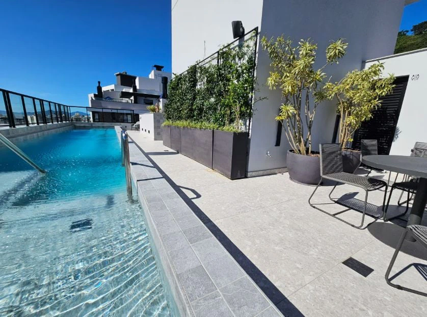Furnished 35 m² studio with covered parking space — photo 28