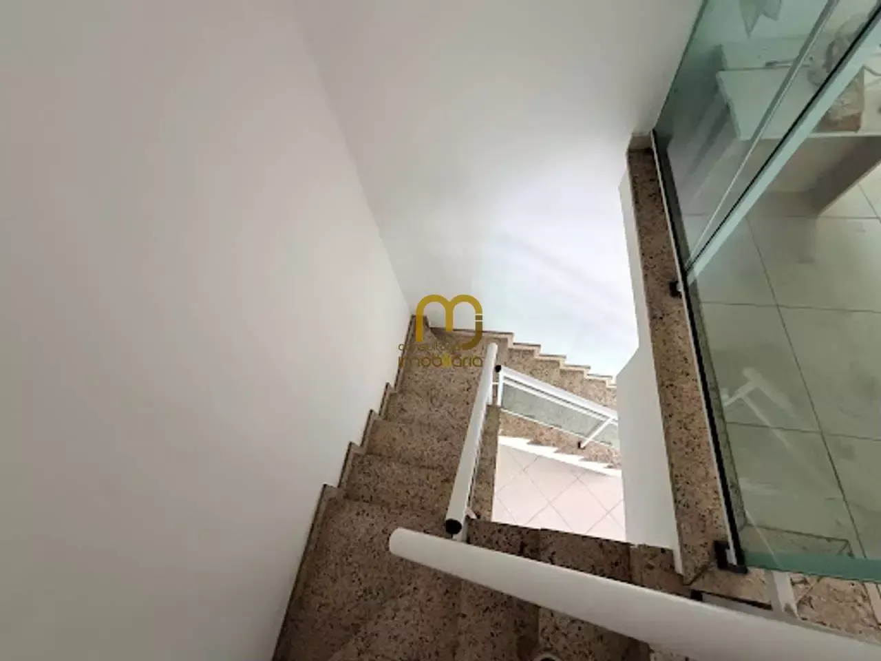 Casa con cocina cerrada, 3 dormitorios y 2 plazas — photo 25