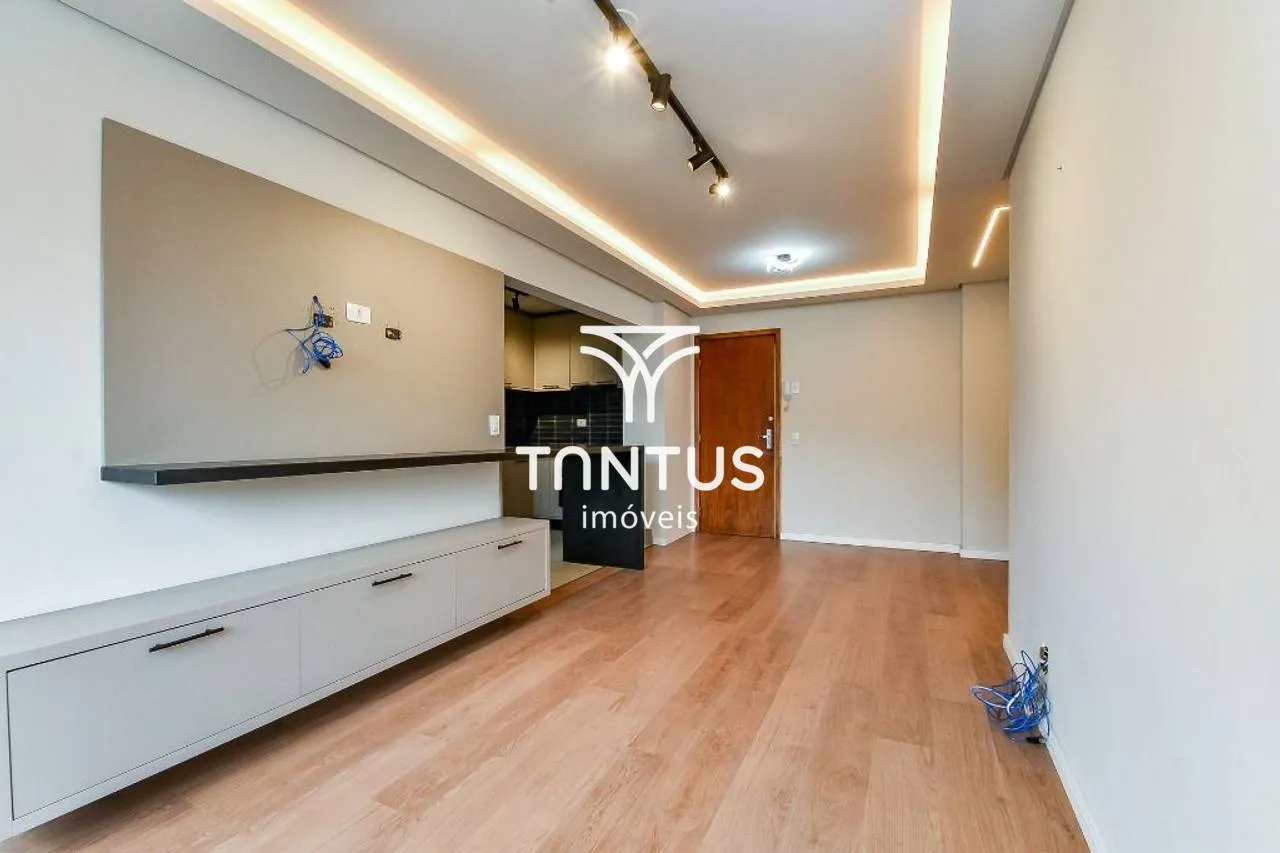 2-bedroom apartment with a home office in Curitiba — photo 13