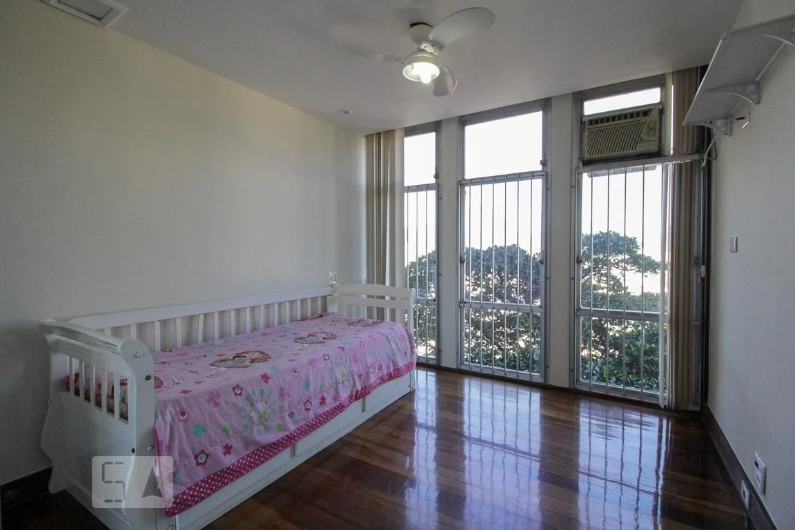 Mountain view in a 3-bedroom apartment, 140 m² — photo 3
