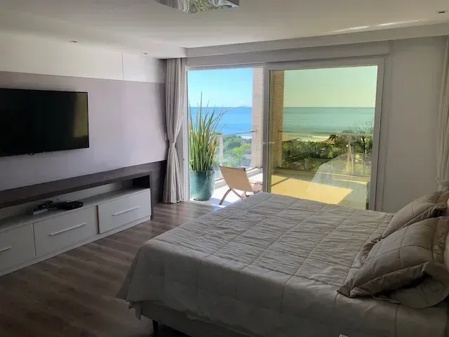 House with 6 en-suite bedrooms and 1372 m² — photo 14