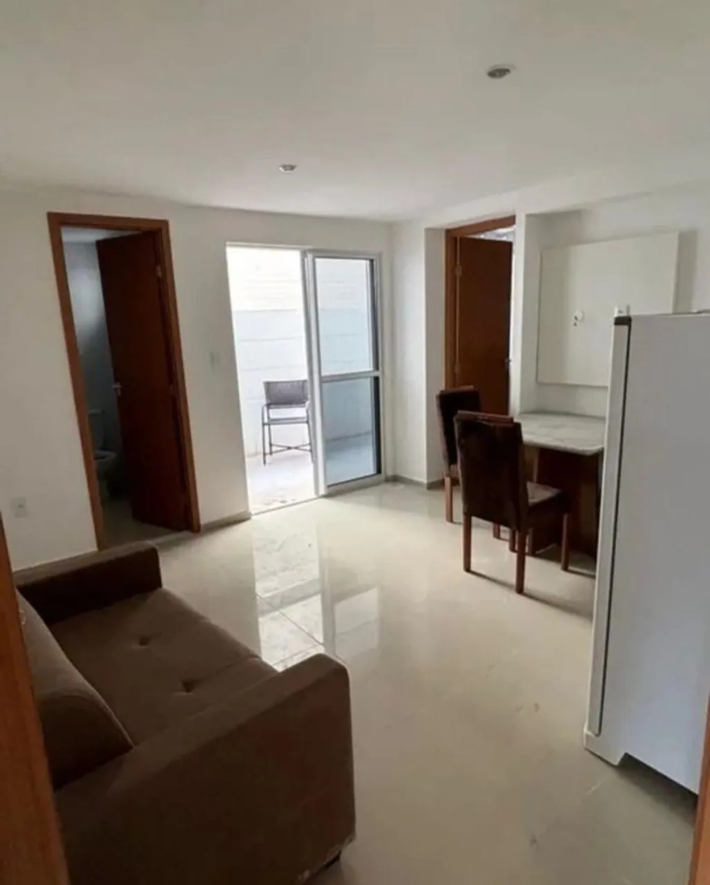 Furnished 1-bedroom apartment with a balcony and no parking — photo 13
