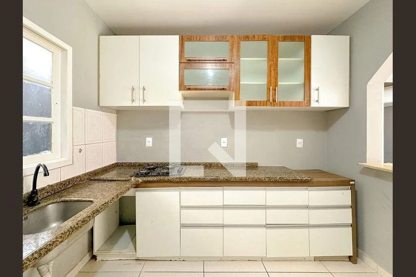 Apartamento en alquiler con 2 dormitorios y 75 m² — photo 24