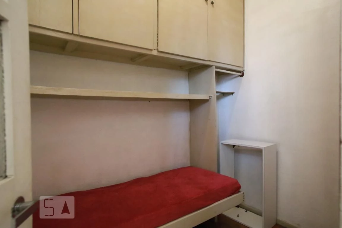 2-bedroom apartment with a mountain view — photo 19