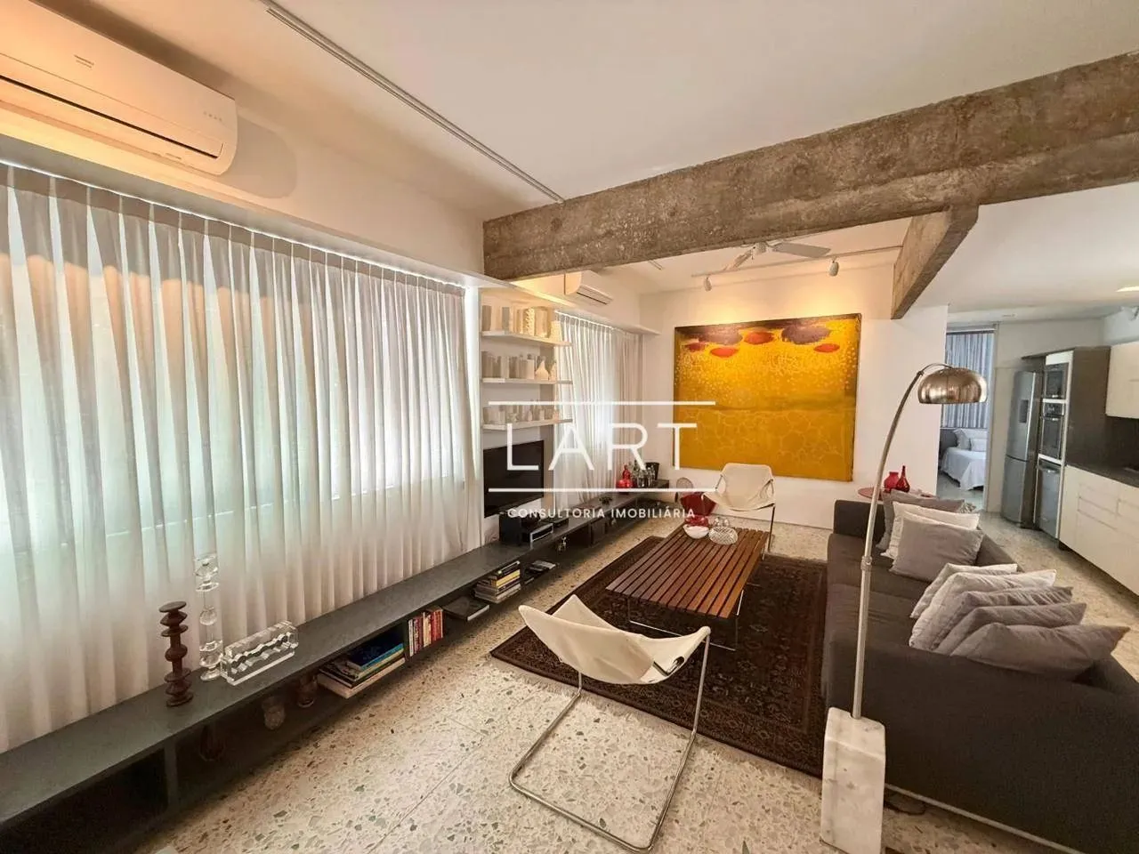 Furnished 2-bedroom apartment with 3 bathrooms — photo 8