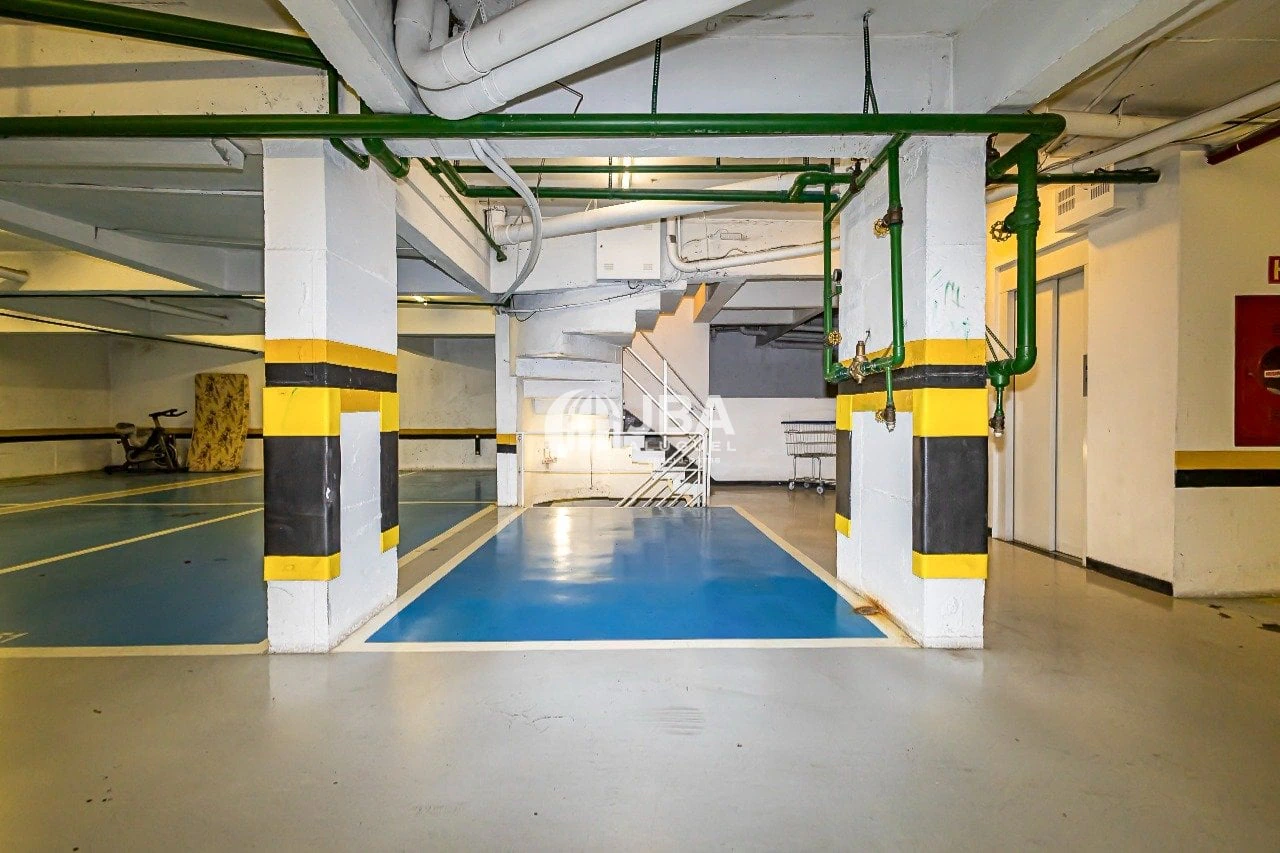 Квартира 226 м² з 3 спальнями та кухнею відкритого плану — photo 27