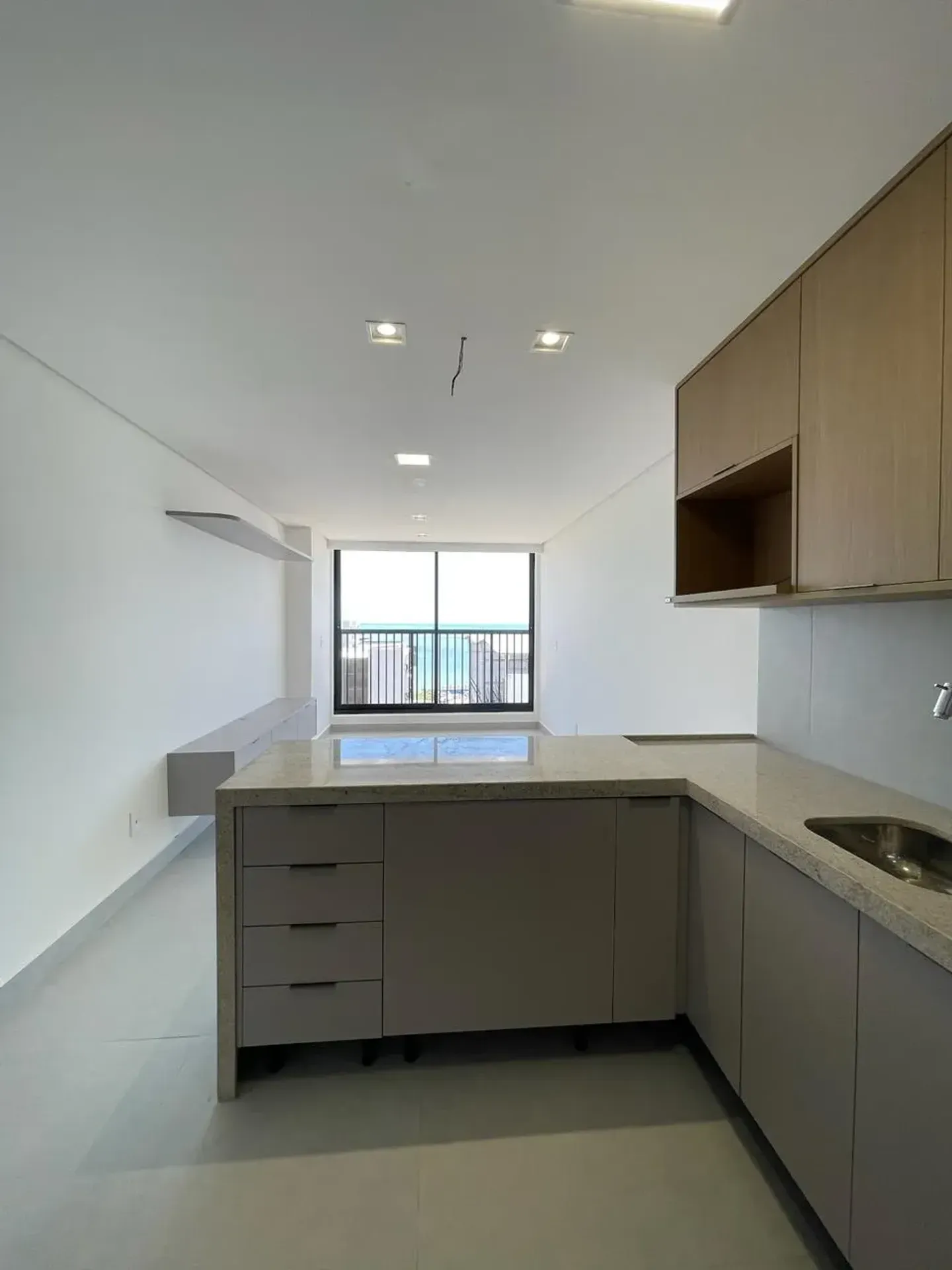 Приватное барбекю и 2 спальни: квартира 63 м² — photo 2