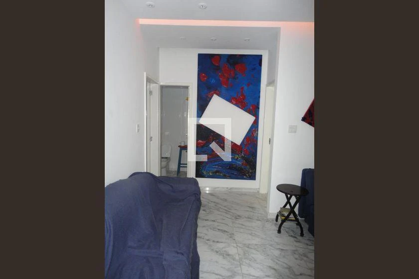 Furnished apartment with 4 bedrooms and 120 m² — photo 32