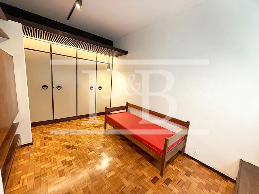 310 m² apartment with floor-to-ceiling windows and a bathtub — photo 21