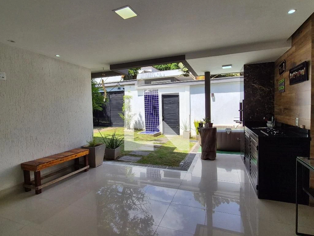 Casa mobiliada com 4 quartos e área gourmet na varanda — photo 3